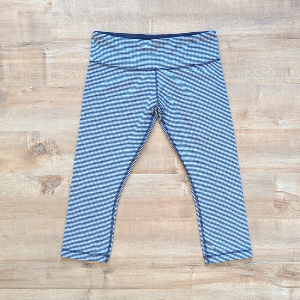 lululemon athletica Wunder Under Crop Leggings in Navy White Gingham - Size 8 - Picture 4 of 11